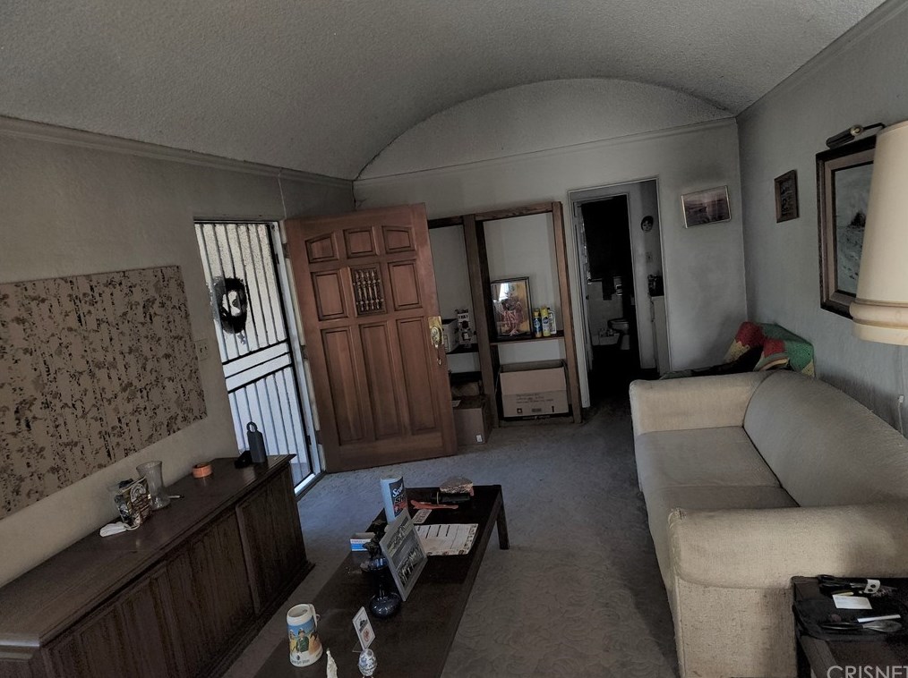 2946 Tyburn St, Los Angeles, CA 90039-2119