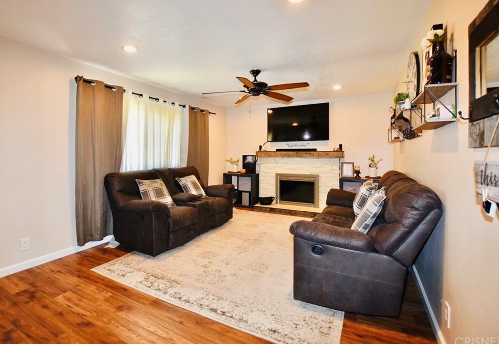 1248 Las Posas, Ridgecrest, CA 93555