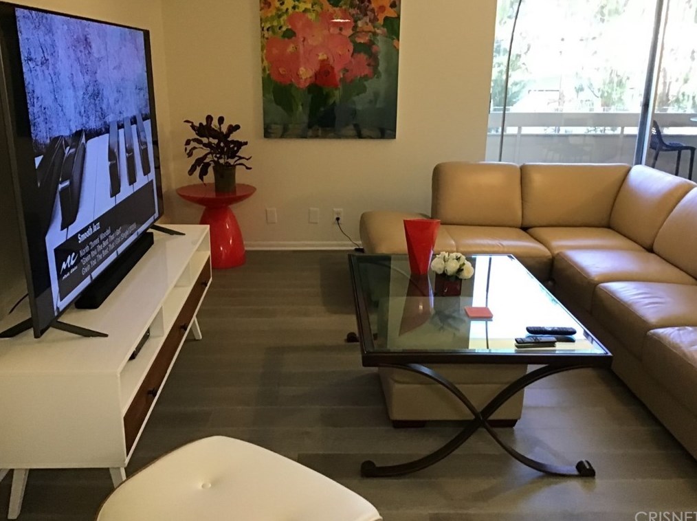 321 S San Vicente Blvd #308, Los Angeles, CA 90048