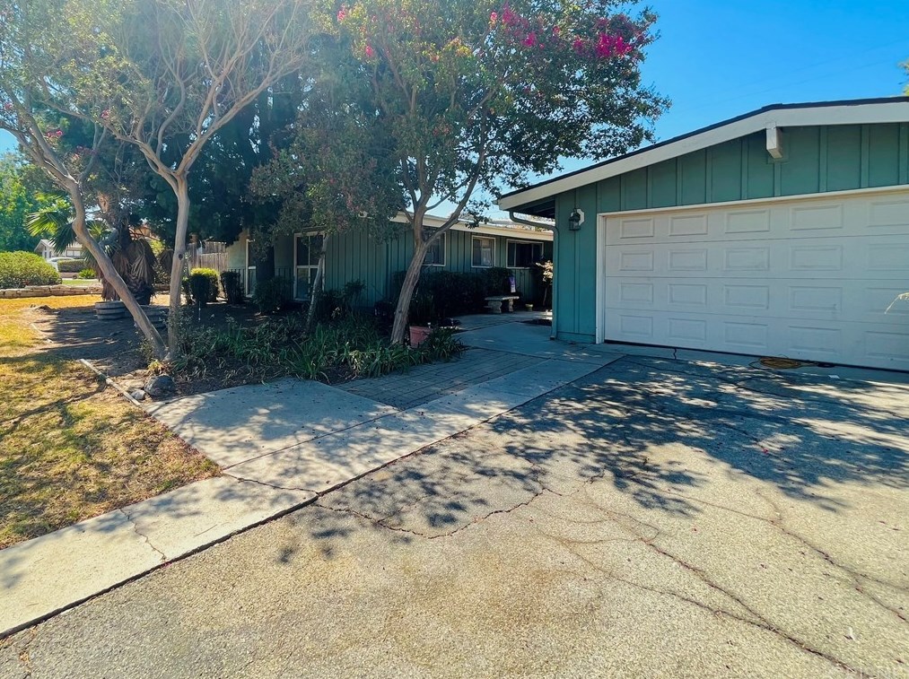 519 S Meadow Rd, West Covina, CA 91791
