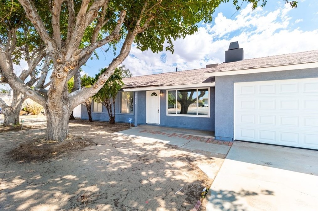 40166 178th St, Palmdale, CA 93591-3145
