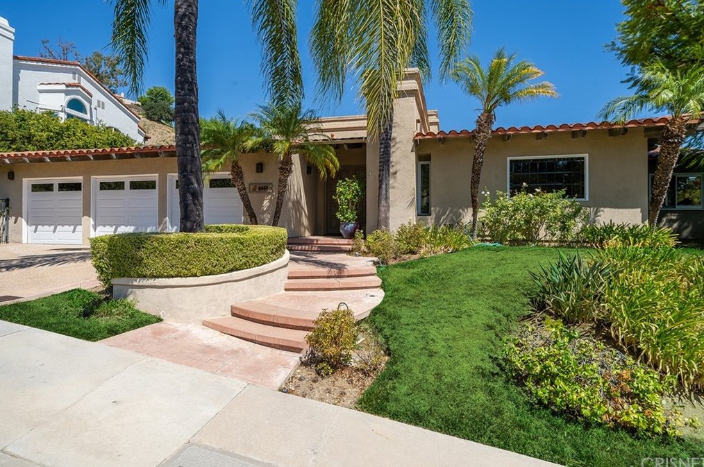 4442 Alta Tupelo Dr, Calabasas, CA 91302