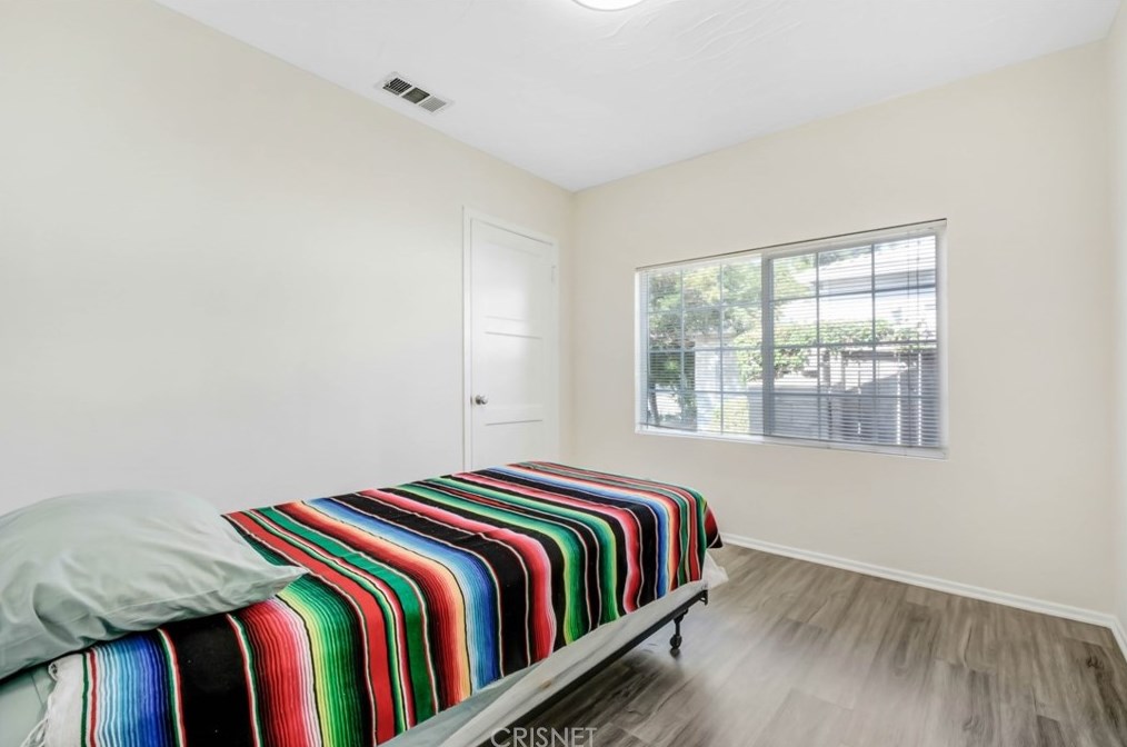 6632 Tampa Ave, Los Angeles CA  91335-1737 exterior