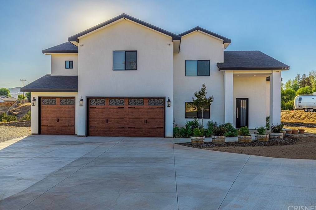 32903 Poppy Ln, Acton, CA 93510-1733