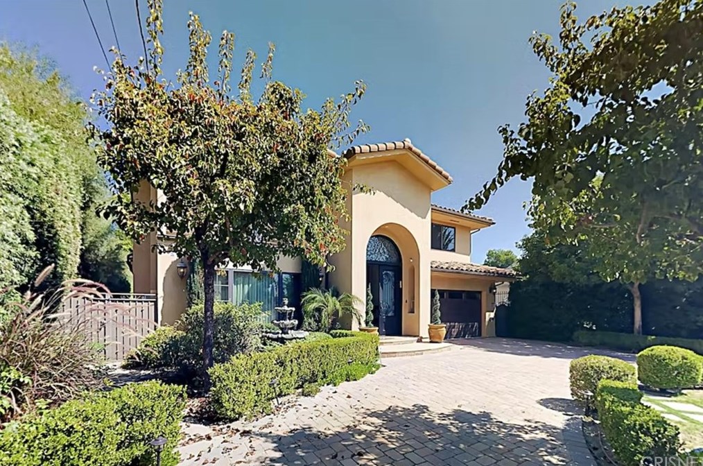 12403 Erwin St, North Hollywood, CA 91606
