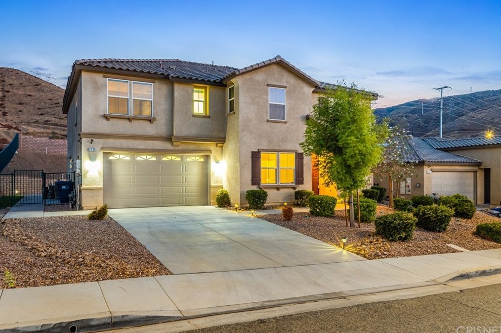 2728 Bower Pl, Palmdale, CA 93551-6174