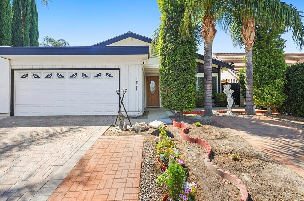 10215 Glade Ave, Chatsworth, CA 91311-2813