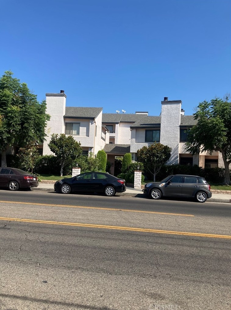 11911 Magnolia Blvd #35, North Hollywood, CA 91607