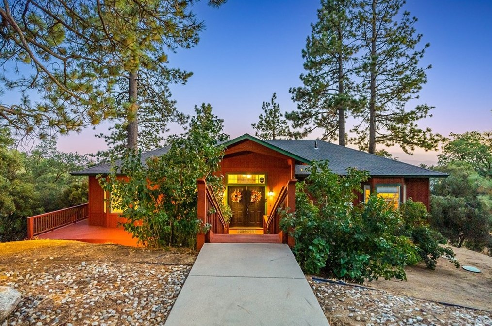 29700 Goldspike Rd, Tehachapi, CA 93561