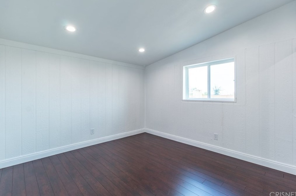41650 30th St, Palmdale CA  93551-1374 exterior