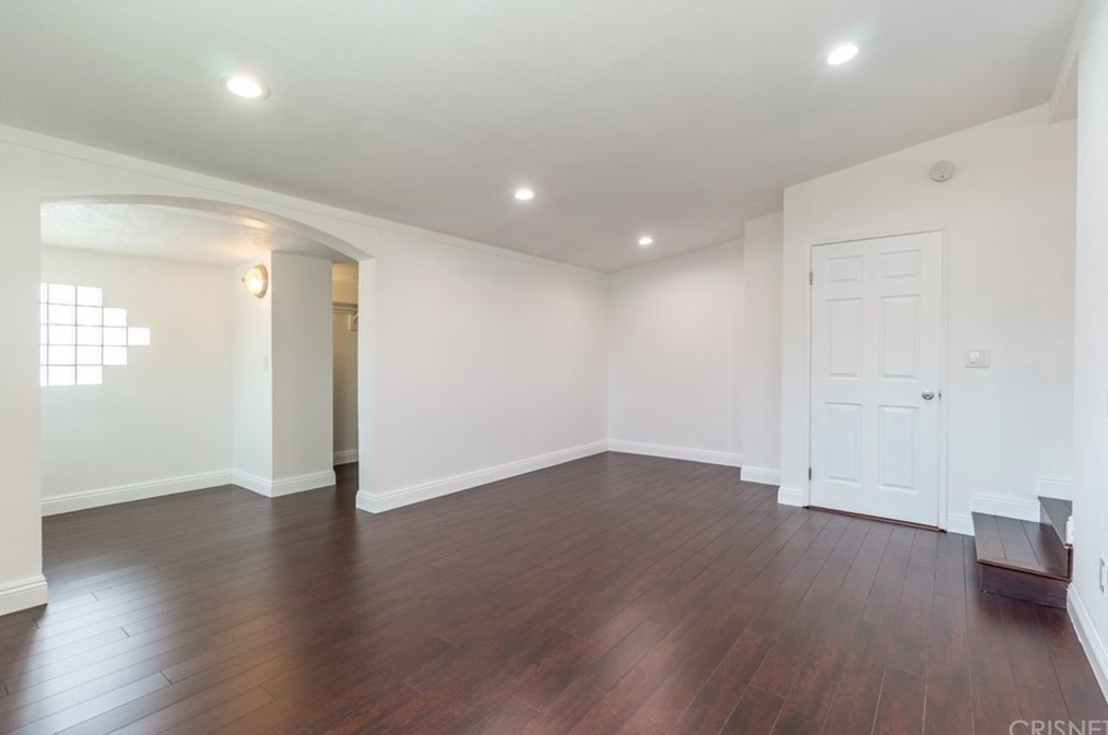 41650 30th St, Palmdale CA  93551-1374 exterior