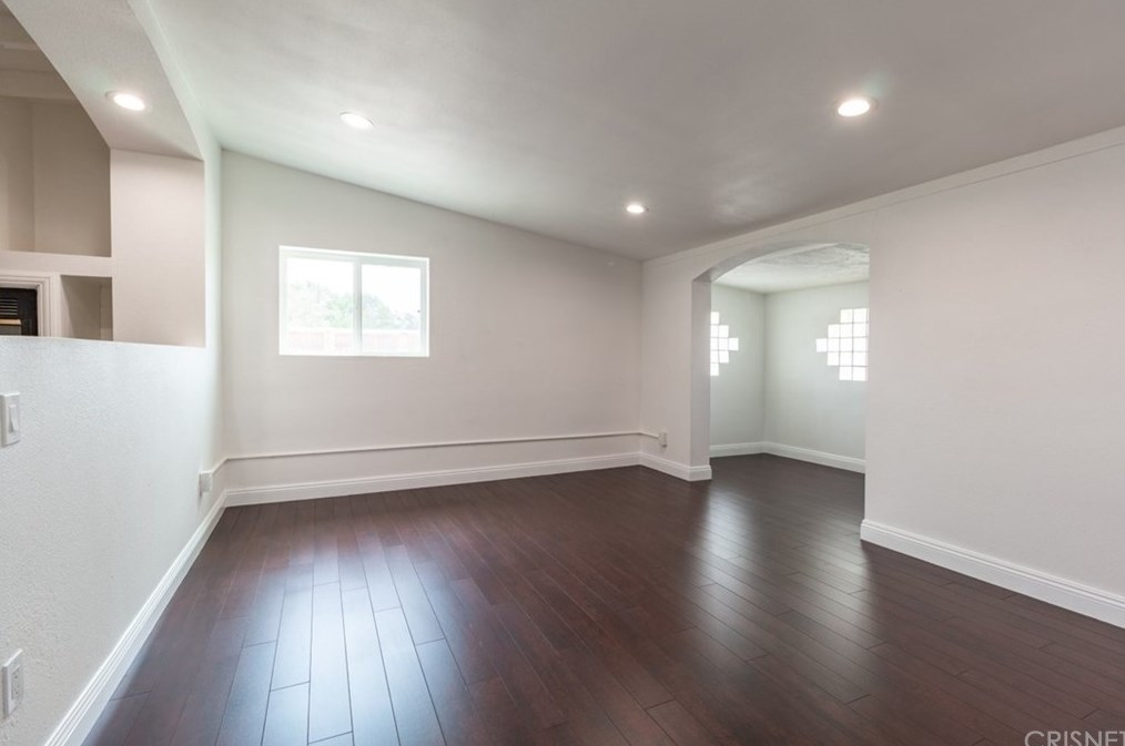 41650 30th St, Palmdale CA  93551-1374 exterior
