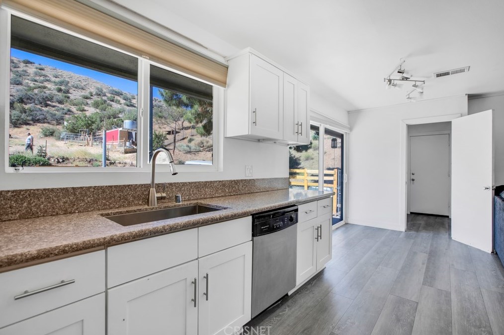 940 Soledad Pass Rd, Palmdale CA  93550-9790 exterior