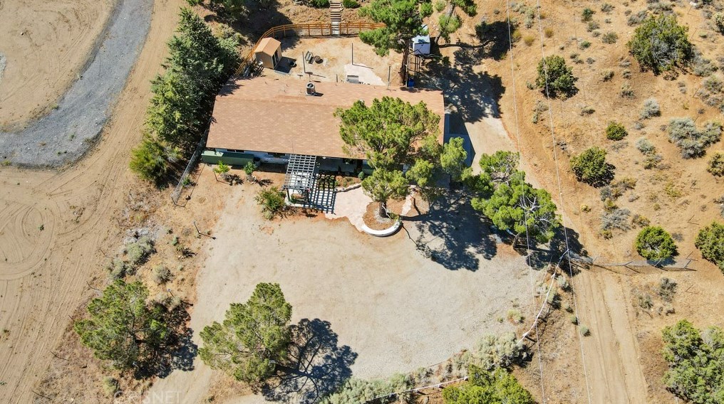 940 Soledad Pass Rd, Palmdale CA  93550-9790 exterior