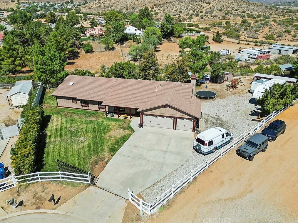 32895 Chantada Ave, Acton, CA 93510-1833