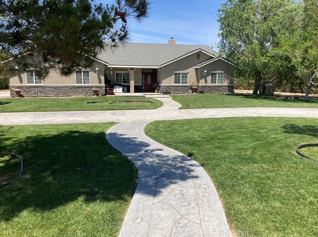 9057 E Ave R 10, Juniper Hills, CA 93543
