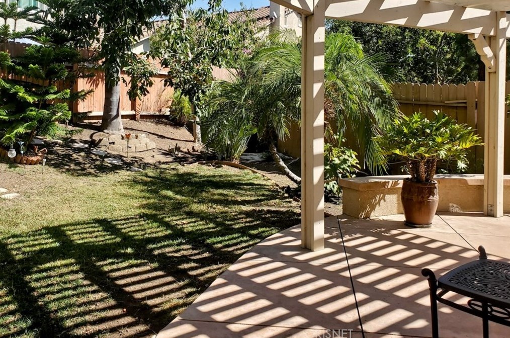 5325 Villa Mallorca Pl, Camarillo CA 93012-5325 exterior