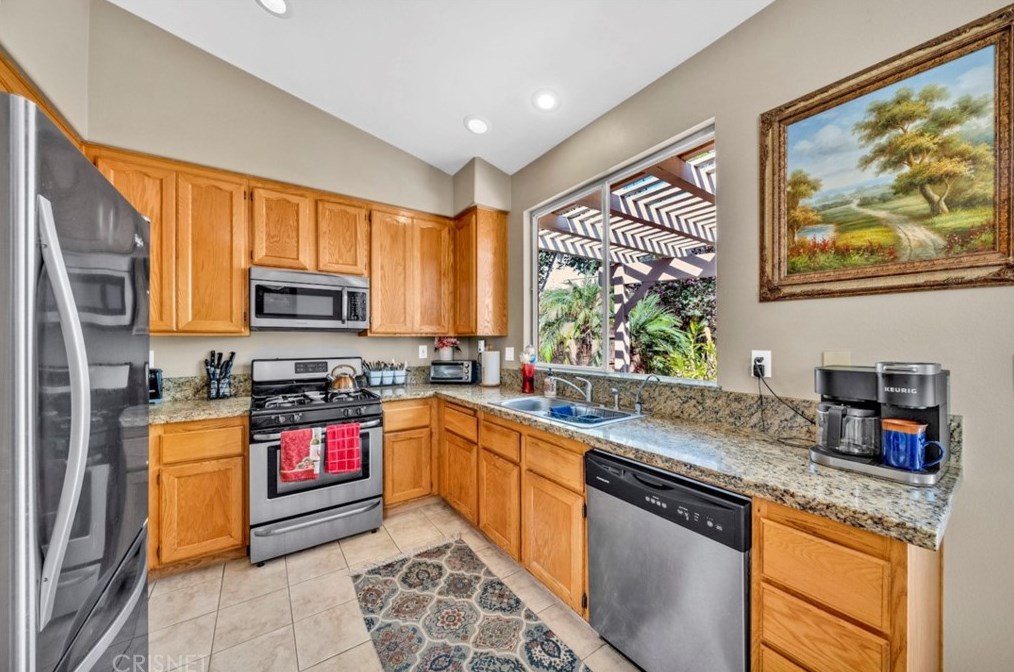 5325 Villa Mallorca Pl, Camarillo CA 93012-5325 exterior