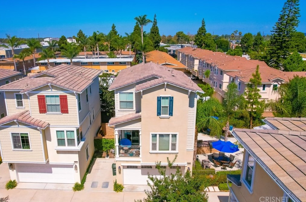 2170 Harmony Way, Costa Mesa, CA 92627
