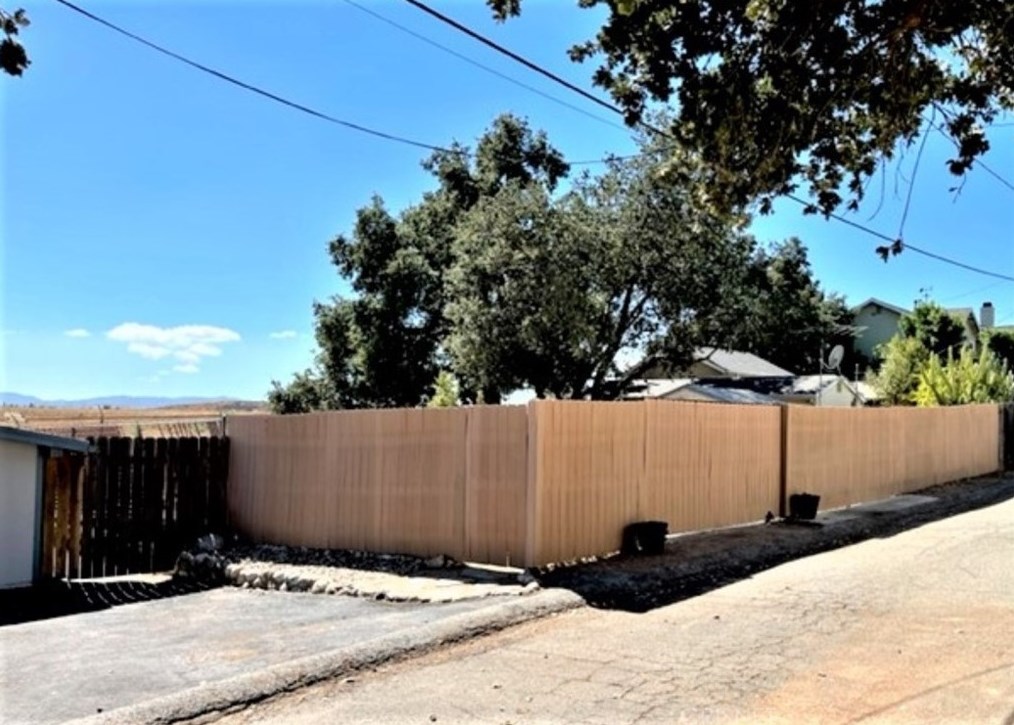 23140 Schumann Rd, Chatsworth, CA 91311-6431