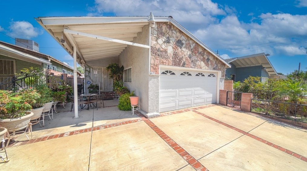 1417 Hollister St, San Fernando, CA 91340-3525