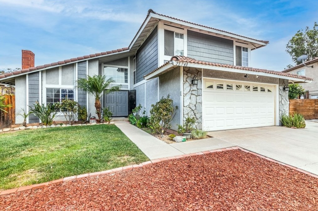 25740 Rosebay Ct, Moreno Valley, CA 92553-4706