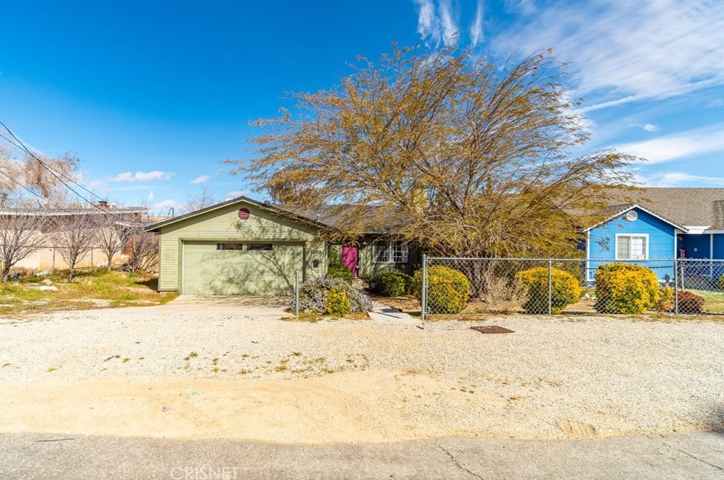 13113 E Ave V 11, Pearblossom, CA 93553