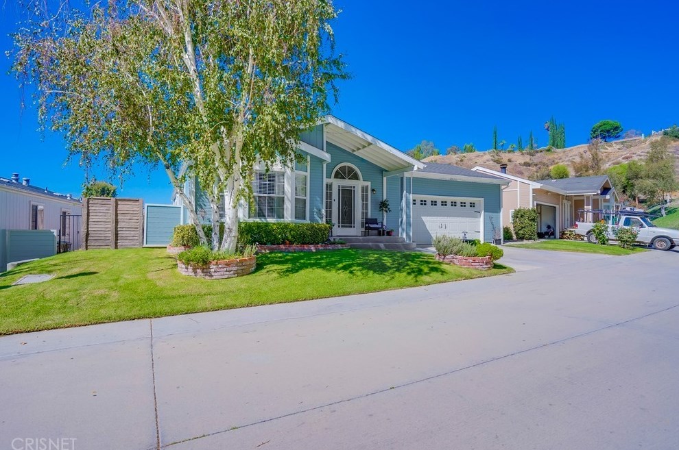 28101 Vista View Dr, Santa Clarita, CA 91351