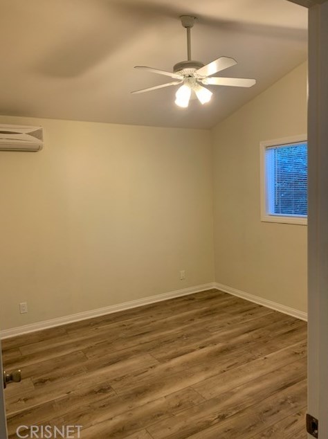 7337 Zelzah Ave, Los Angeles CA  91335-1550 exterior