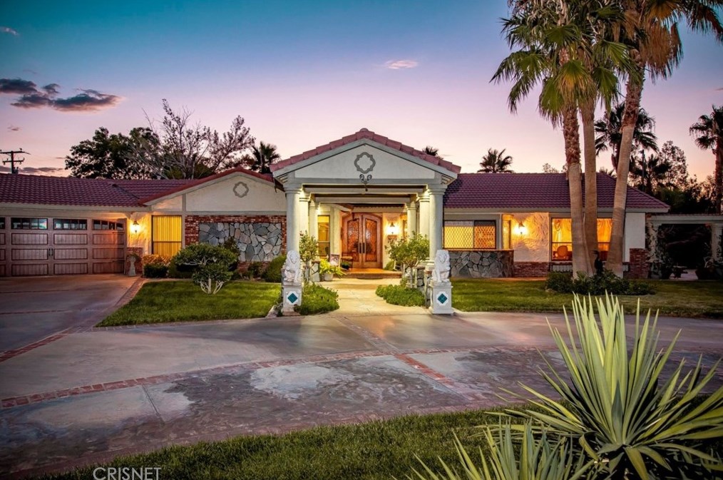40005 16th St, Palmdale, CA 93551-3134