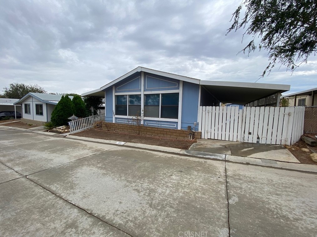 1030 Avenue, Palmdale CA  93551-7711 exterior