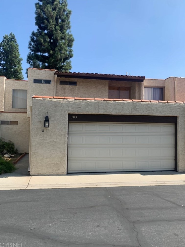 9025 Willis Ave #103, Van Nuys, CA 91402