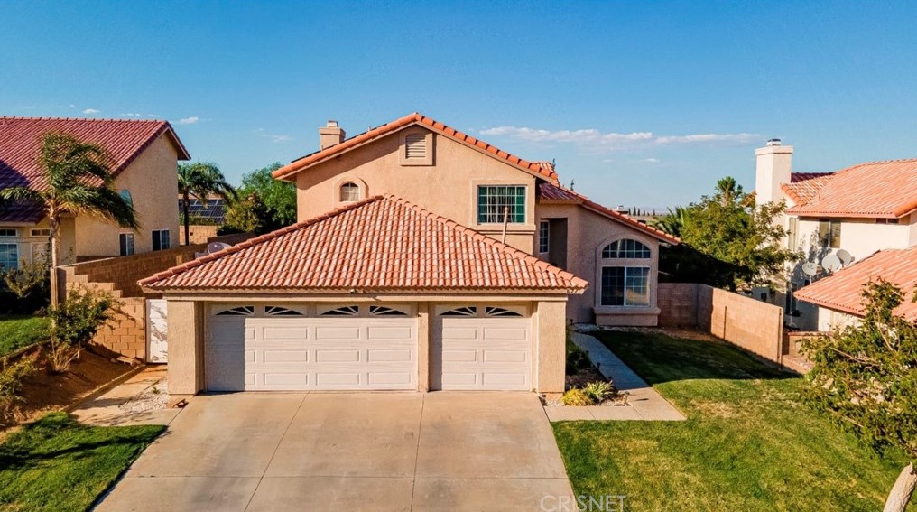 3127 Hampton Rd, Palmdale, CA 93551-1574