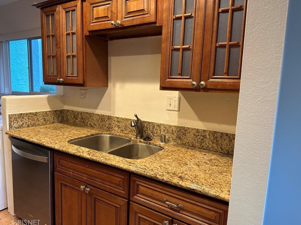 4648 Park Granada #170, Calabasas, CA 91302