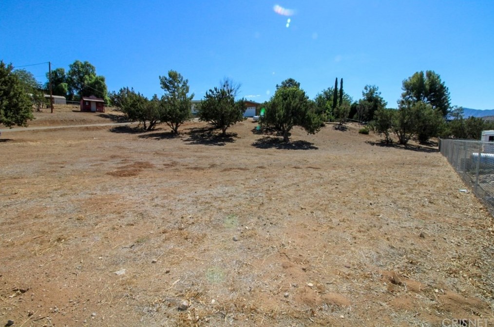 32416 Crown Valley Rd, Acton CA  93510-1991 exterior