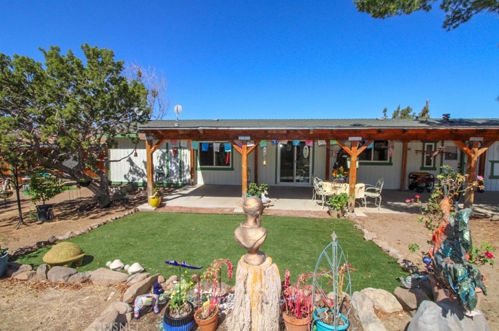 32416 Crown Valley Rd, Acton CA  93510-1991 exterior