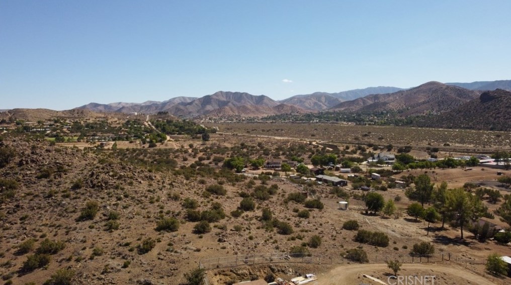 32416 Crown Valley Rd, Acton CA  93510-1991 exterior