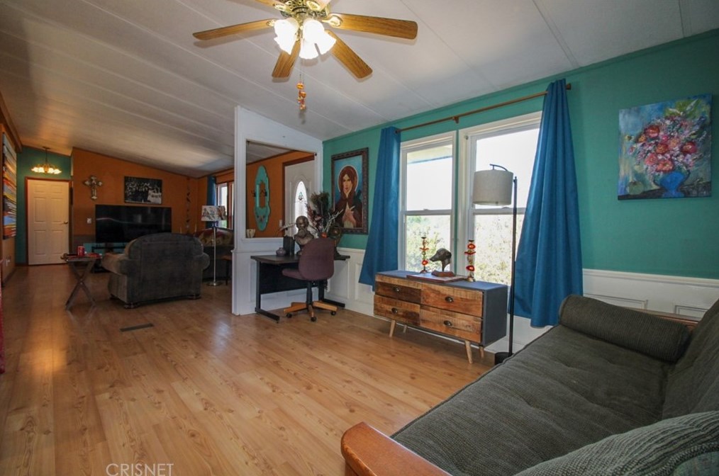 32416 Crown Valley Rd, Acton CA  93510-1991 exterior