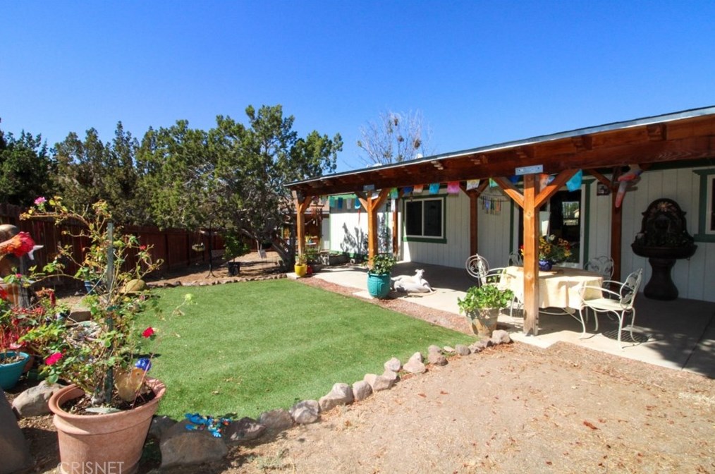 32416 Crown Valley Rd, Acton CA  93510-1991 exterior