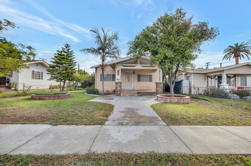 412 N Alexander St, San Fernando, CA 91340