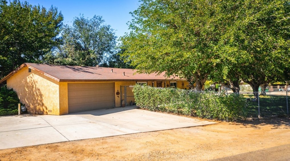 8844 E Ave T6, Juniper Hills, CA 93543