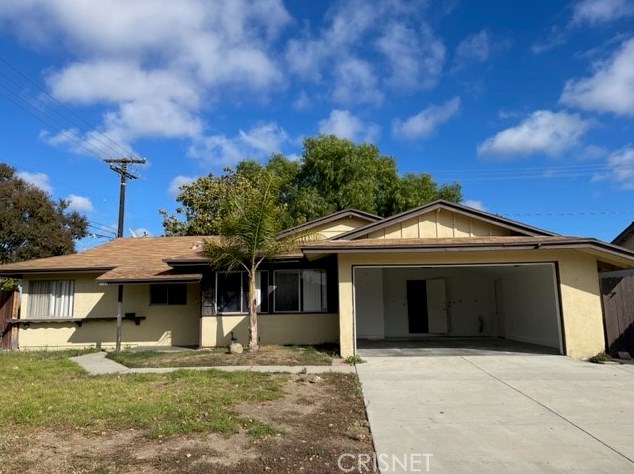 2390 Marco Dr, Camarillo, CA 93010-2516
