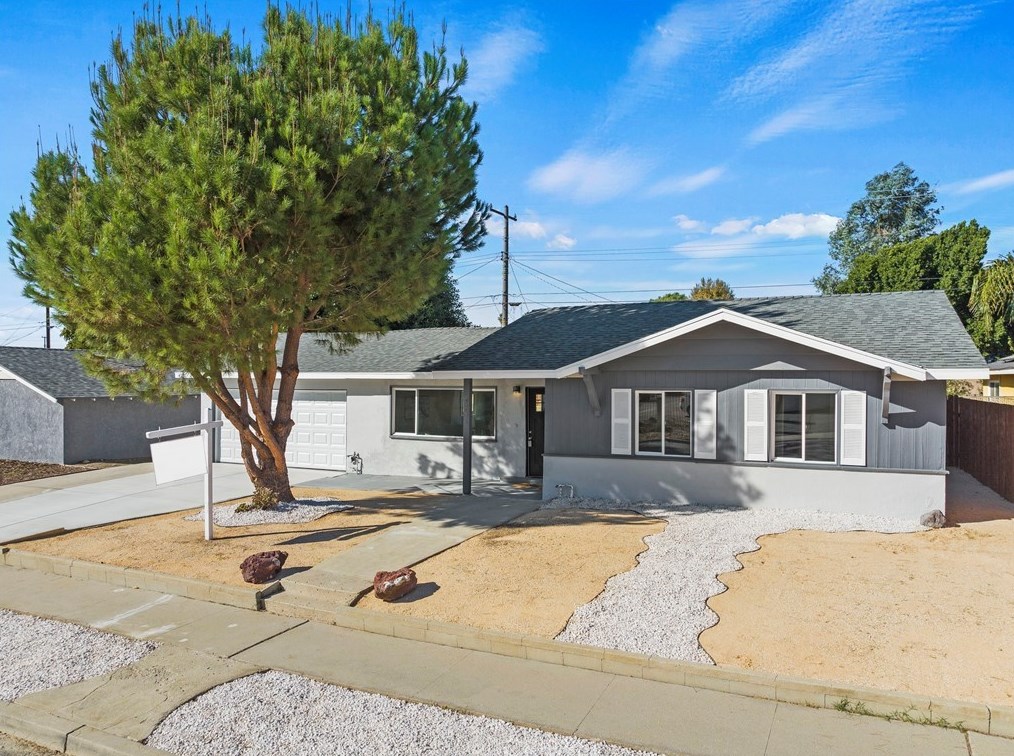 4235 Helene St, Simi Valley, CA 93063