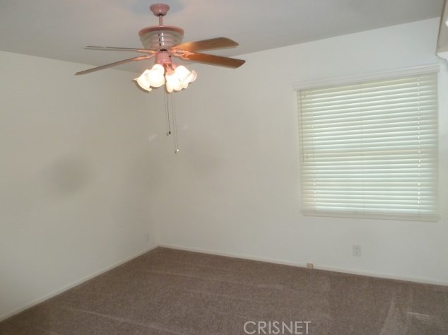7358 Garden Grove Ave, Los Angeles CA  91335-3127 exterior