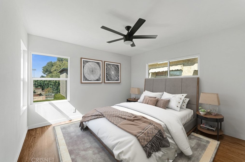 9001 Mercedes Ave, Los Angeles CA  91331-5811 exterior