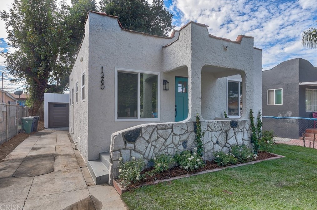 1260 91st St, Los Angeles, CA 90002-1716