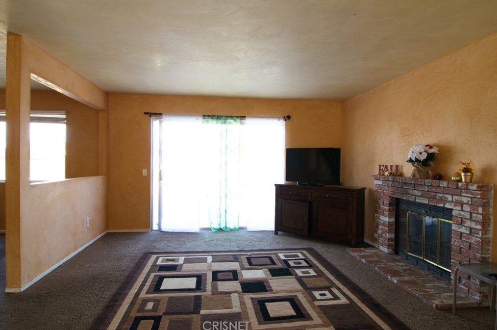 1729 Gable View St, Palmdale, CA 93550-6973