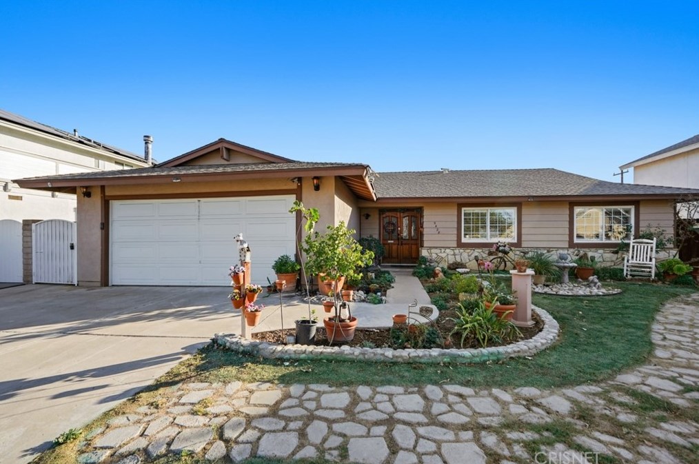5428 Aurelia St, Simi Valley, CA 93063
