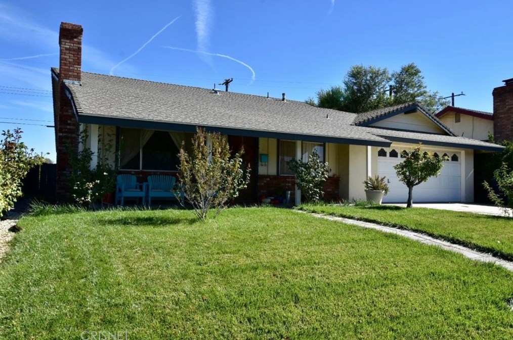 806 Mill St, Tehachapi, CA 93561-2217