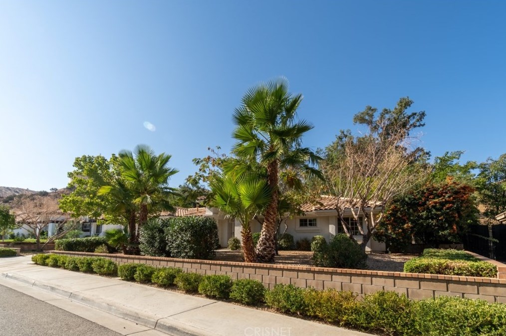 40543 Alabar Dr, Palmdale, CA 93551-1117